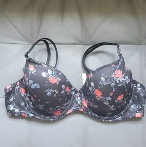 Victoria's Secret 38C bra